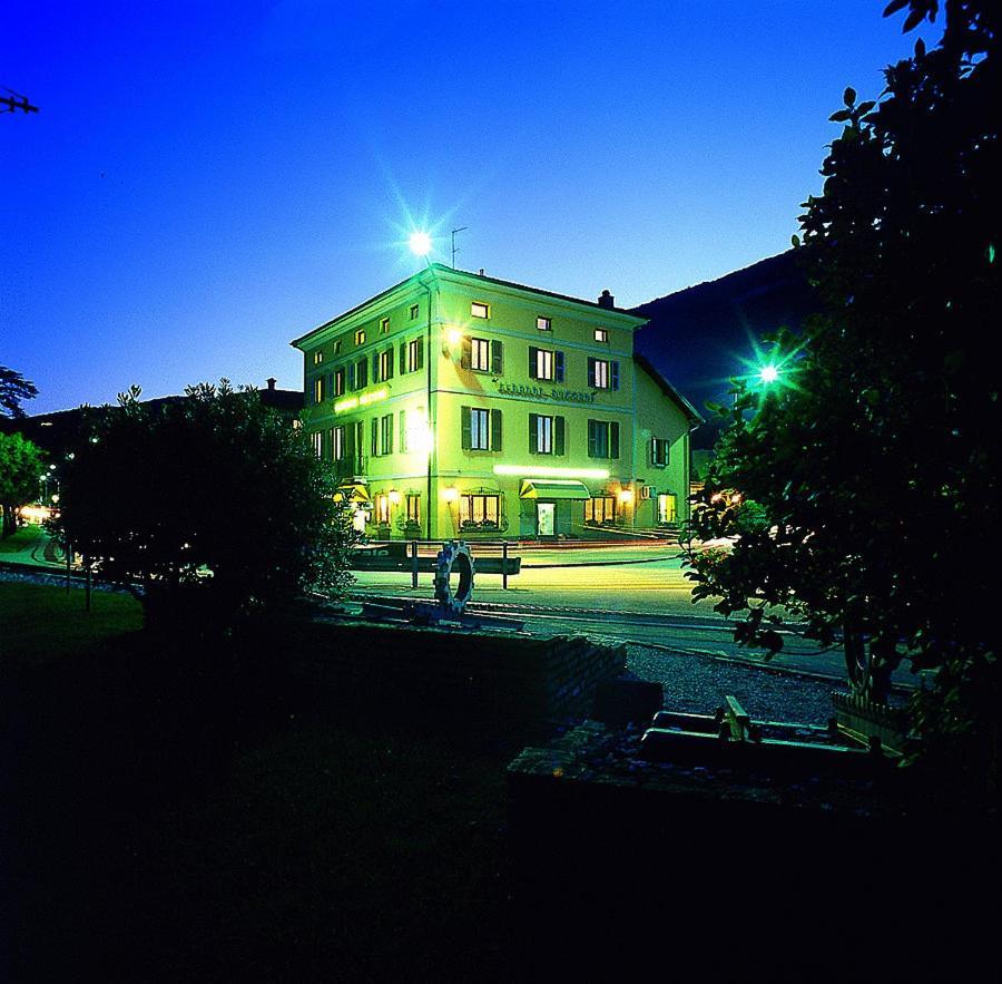 Albergo Ristorante Svizzero Capolago Bagian luar foto