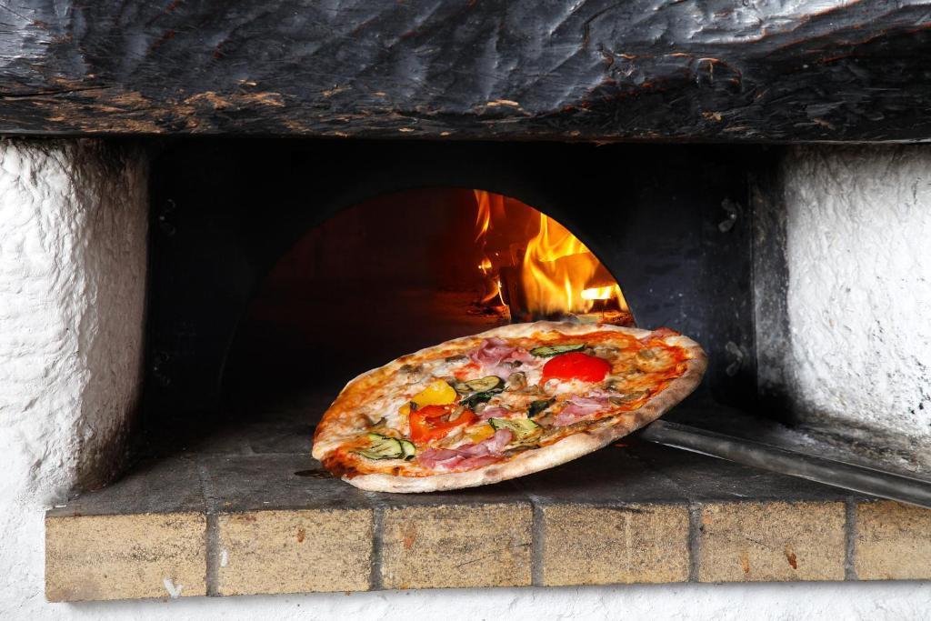 Albergo Ristorante Svizzero Capolago Bagian luar foto
