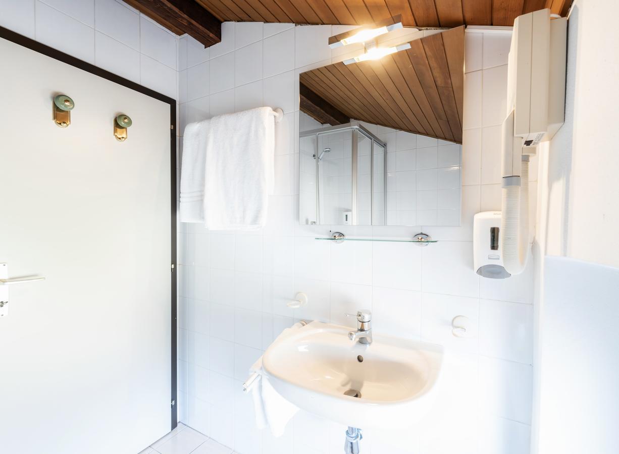 Albergo Ristorante Svizzero Capolago Bagian luar foto