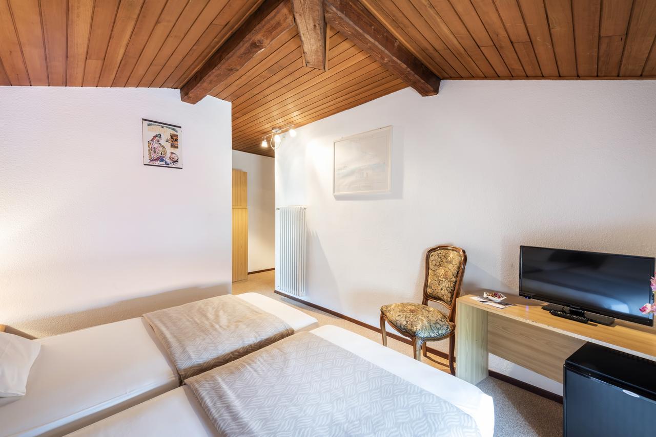 Albergo Ristorante Svizzero Capolago Bagian luar foto